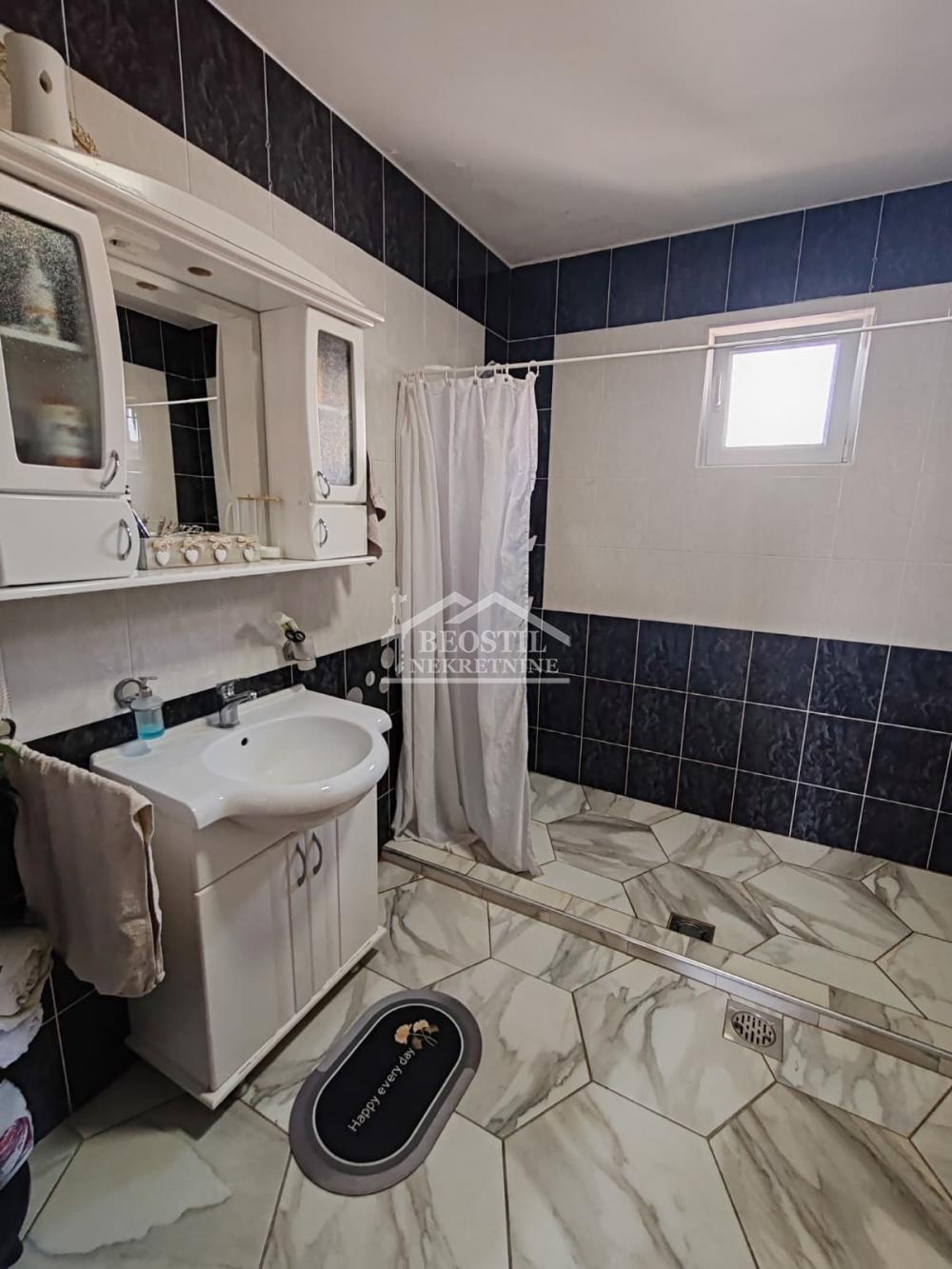 Kuća Prodaja Ruma Kuća Prodaja Ruma 221 m2