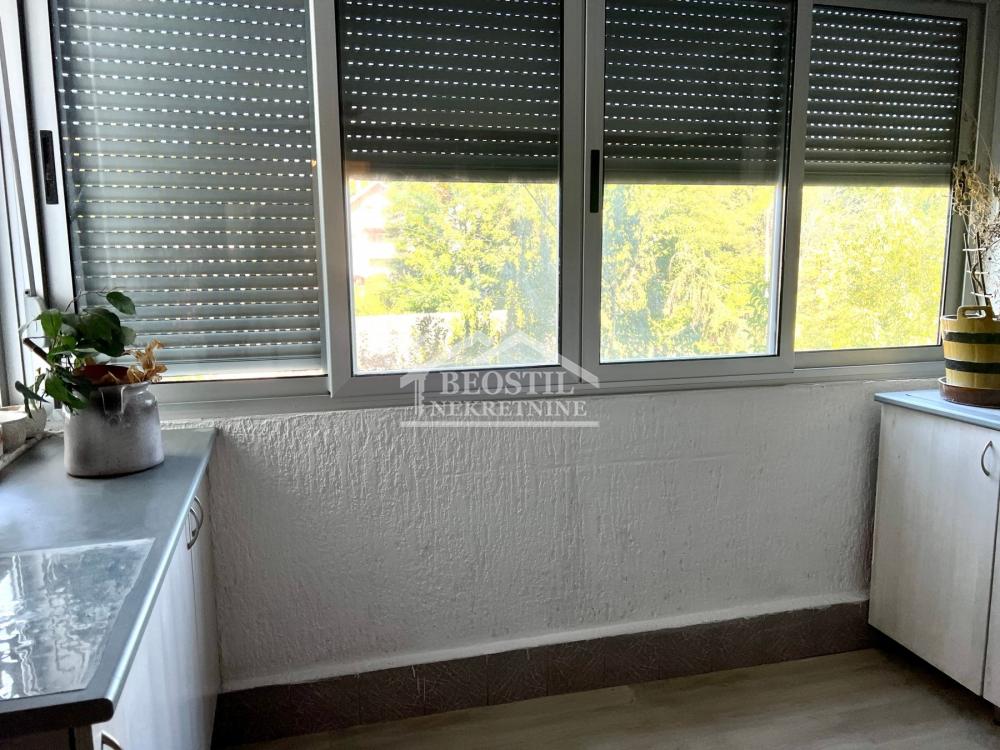 Petosoban stan na prodaju, Košutnjak, Beograd, 150m², 495.000 €