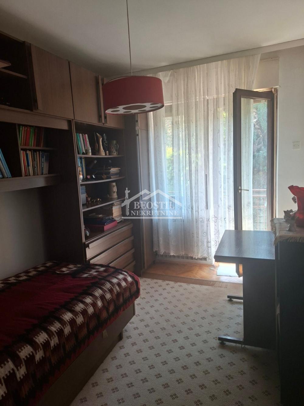 132025788_17_20260911161935 Kuća na prodaju, Grocka, Beograd, 152m², 137.000 €