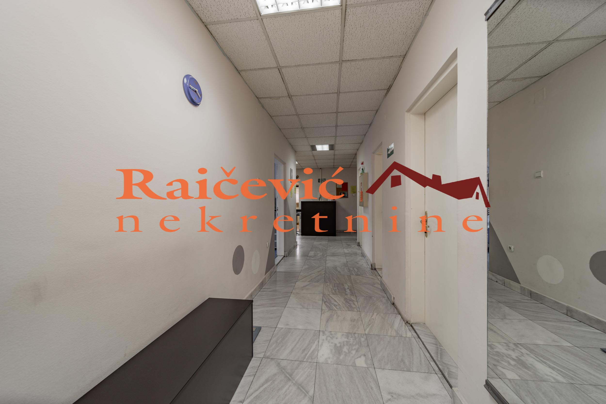 138180 Lokal Prodaja Beograd Banovo Brdo 273 m2