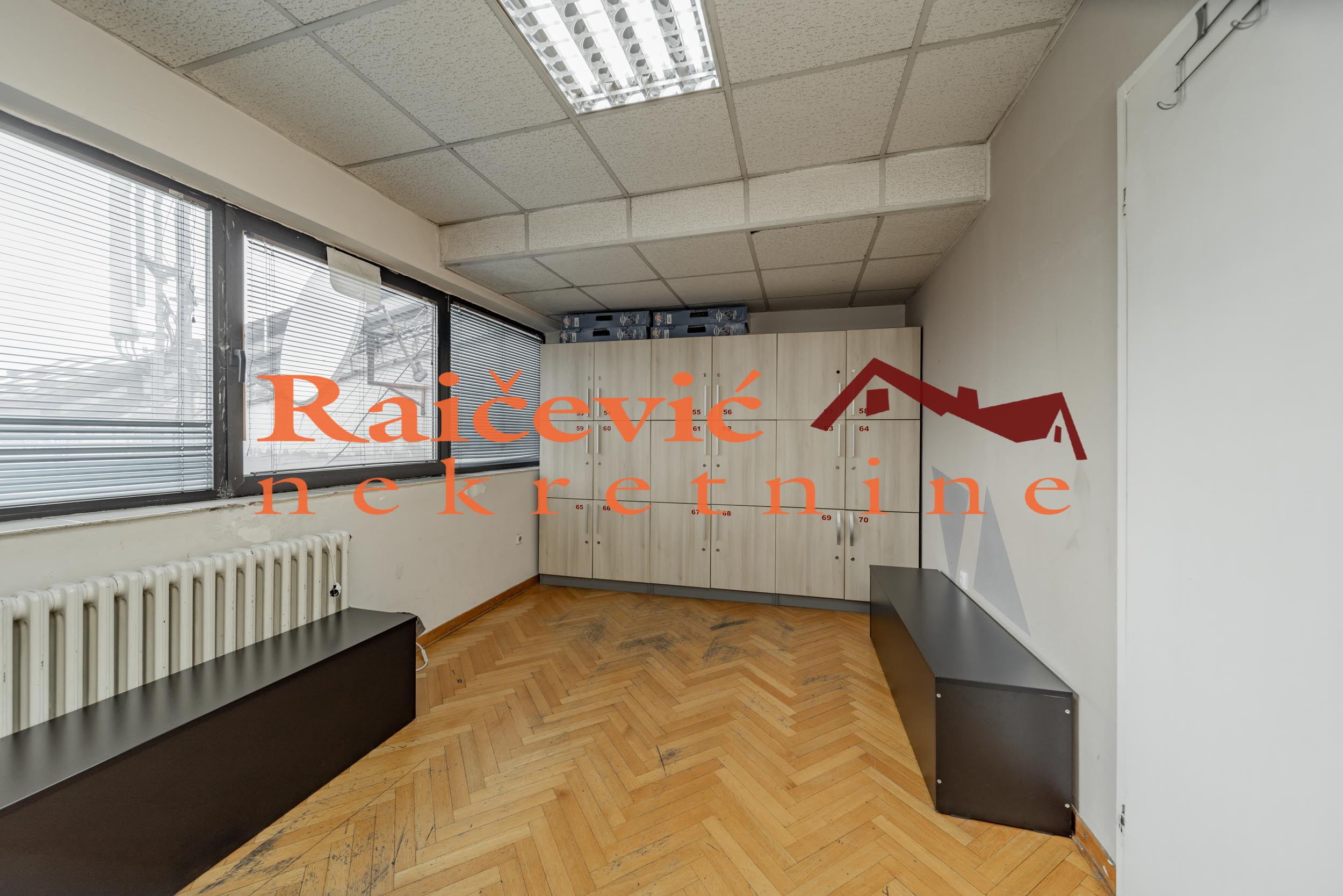 138181 Lokal Prodaja Beograd Banovo Brdo 273 m2