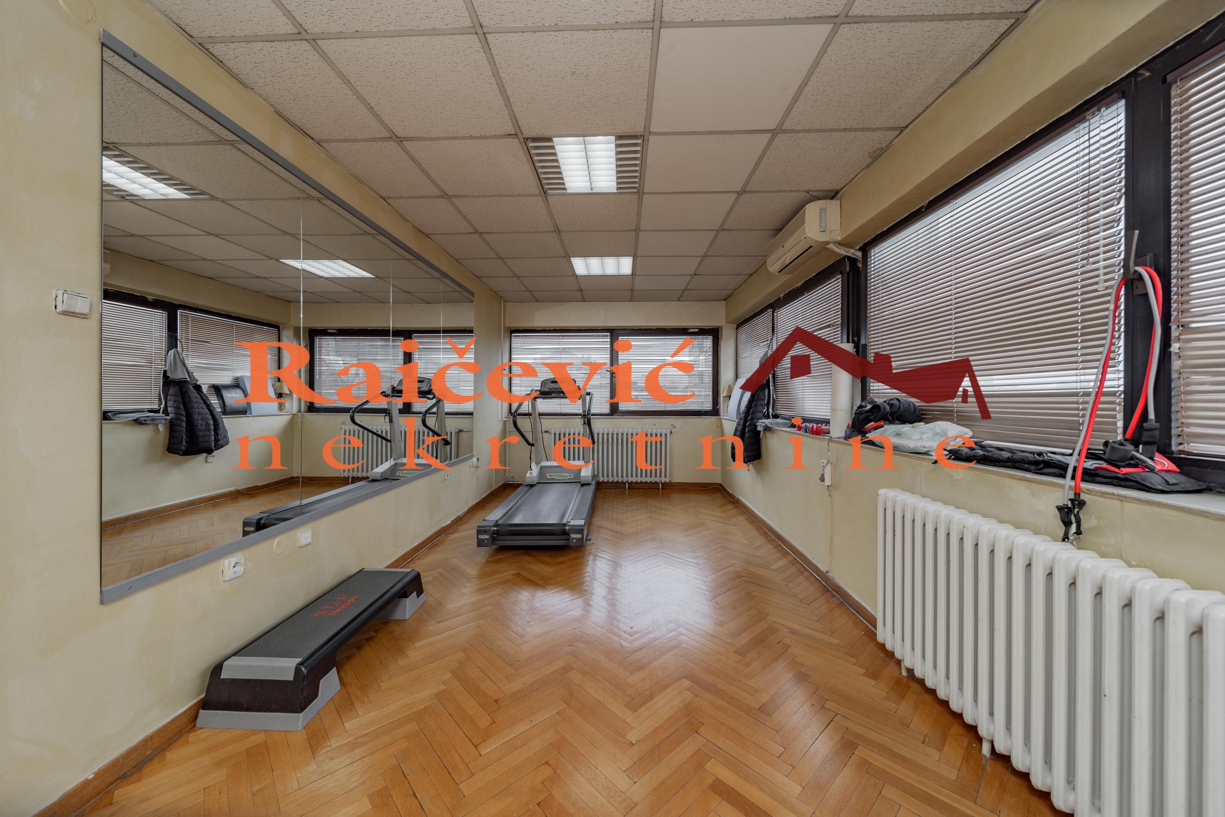 138183 Lokal na prodaju, Banovo Brdo, Beograd, 273m², 4. sprat, 464.000 €