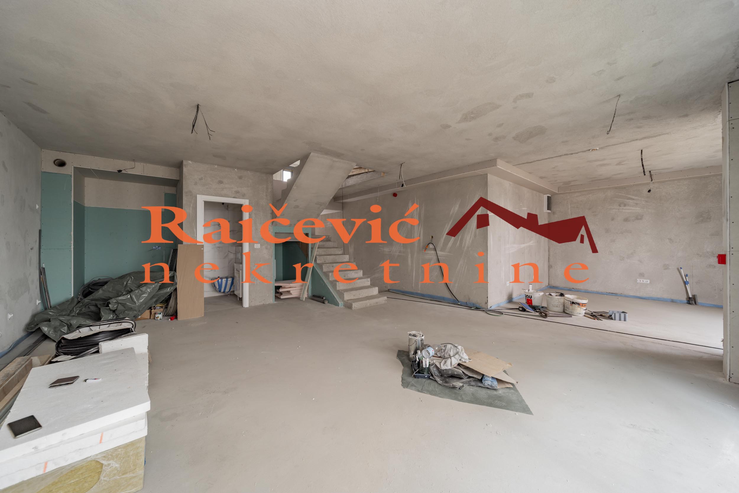 138549 Lokal Prodaja Beograd Dušanovac 245 m2
