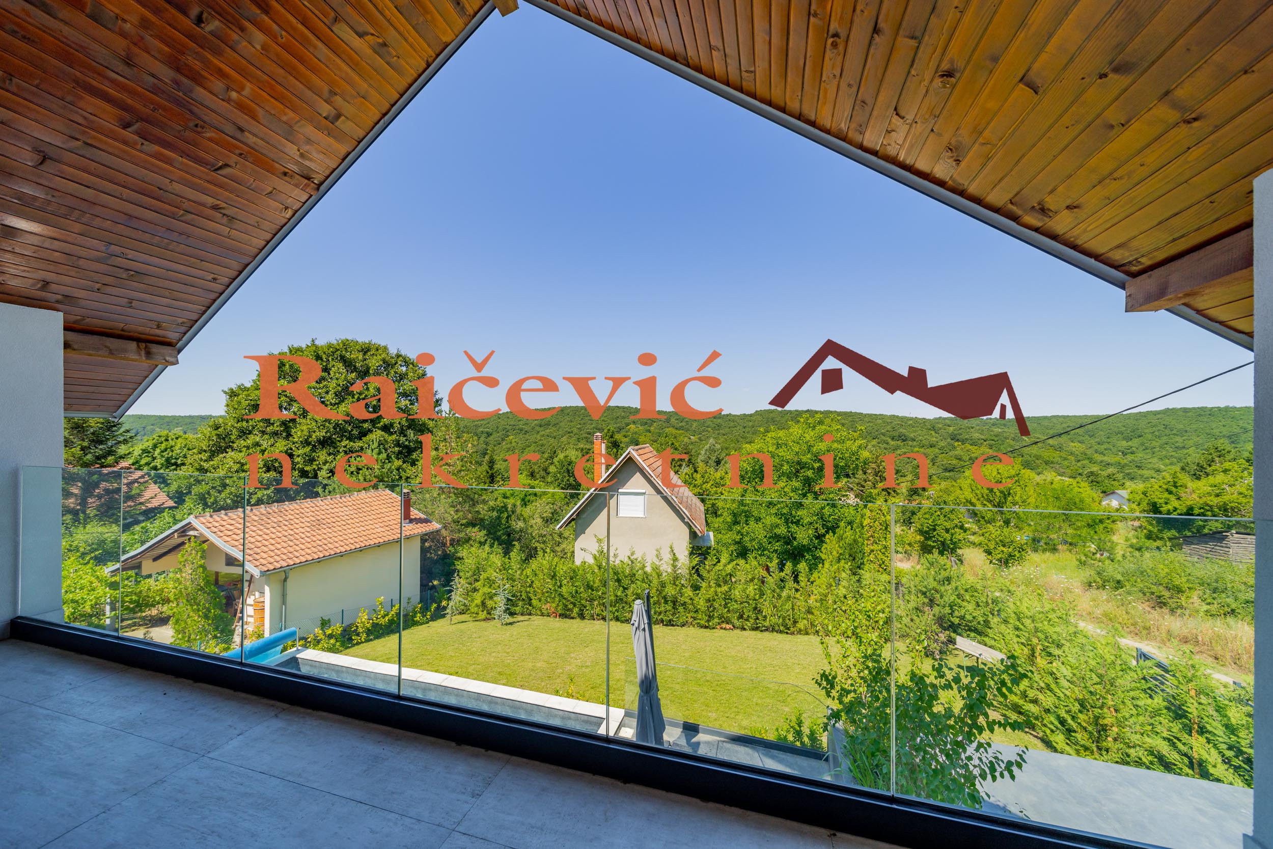 Kuća na prodaju, Trebež, Beograd, 393m², 450.000 €