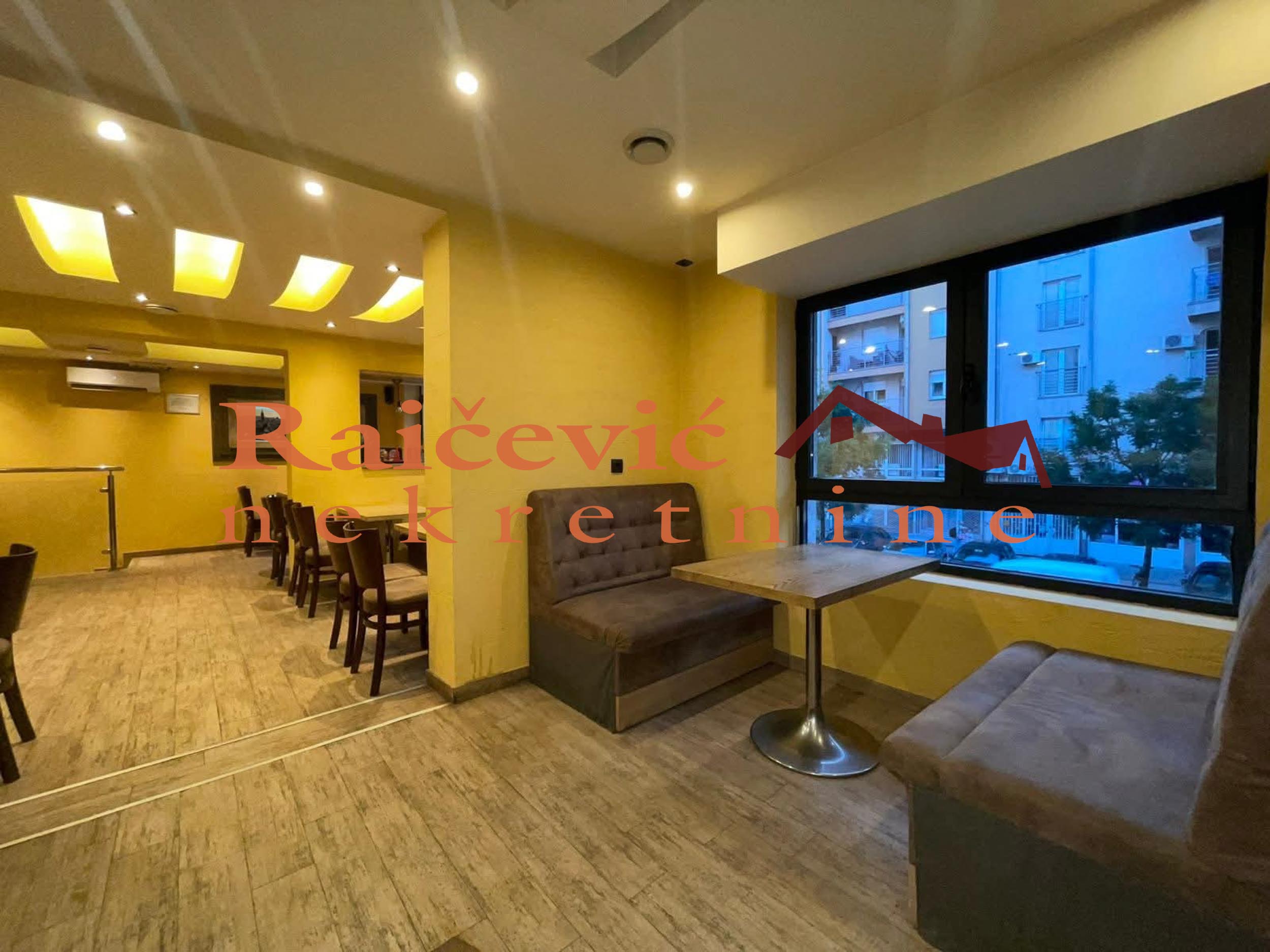 141287 Lokal Prodaja 142 m2