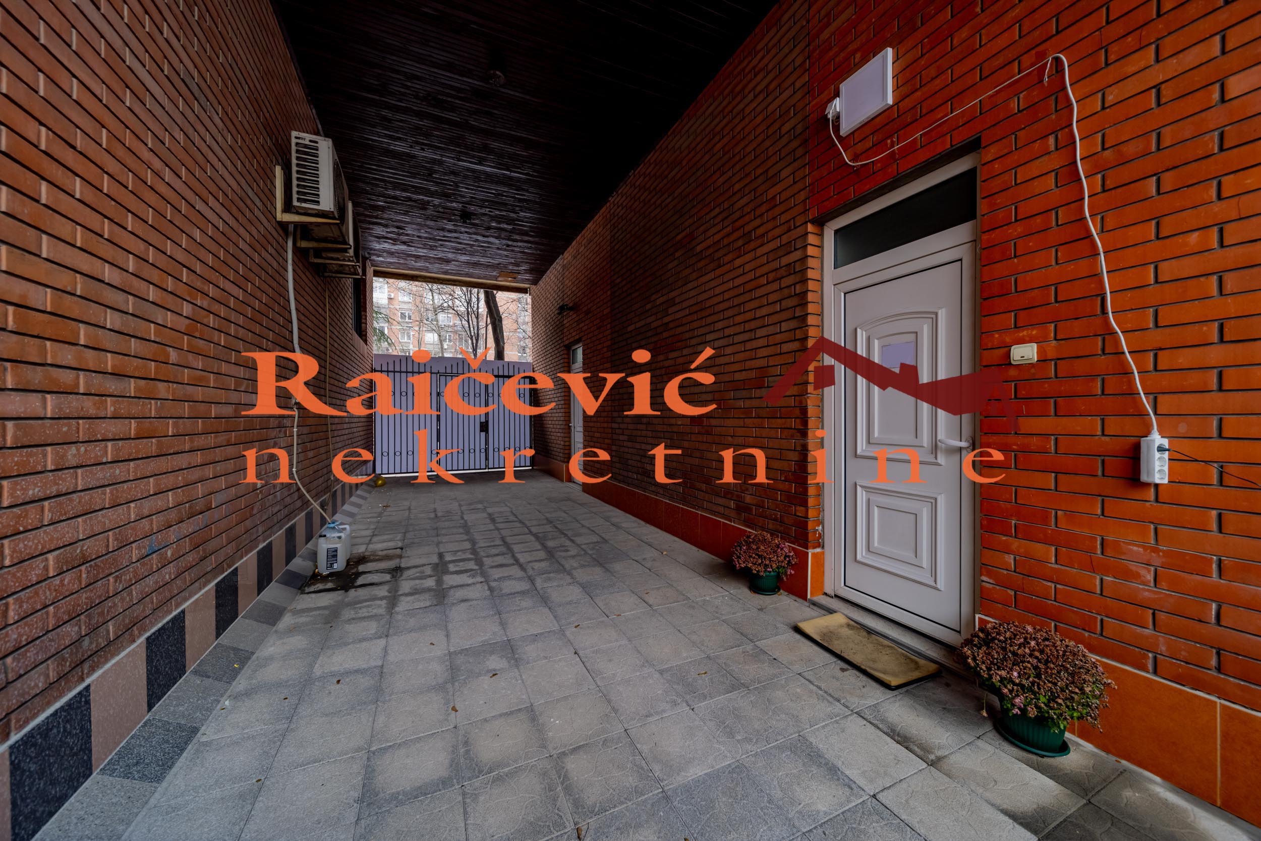 143891 Lokal na prodaju, Lion, Beograd, 39m², 200.000 €