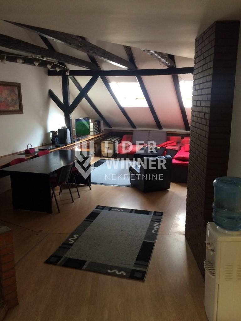 Petosoban stan na prodaju, Kosančićev Venac, Beograd, 82m², 290.000 €
