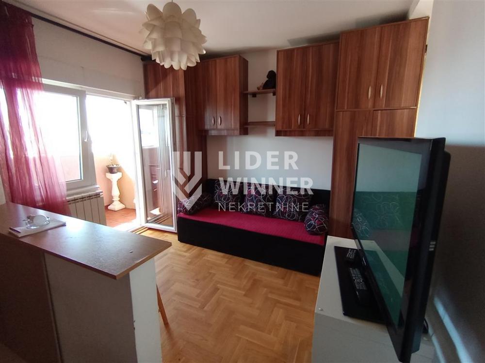 Stan Izdavanje Beograd Cvetkova Pijaca 30 m2