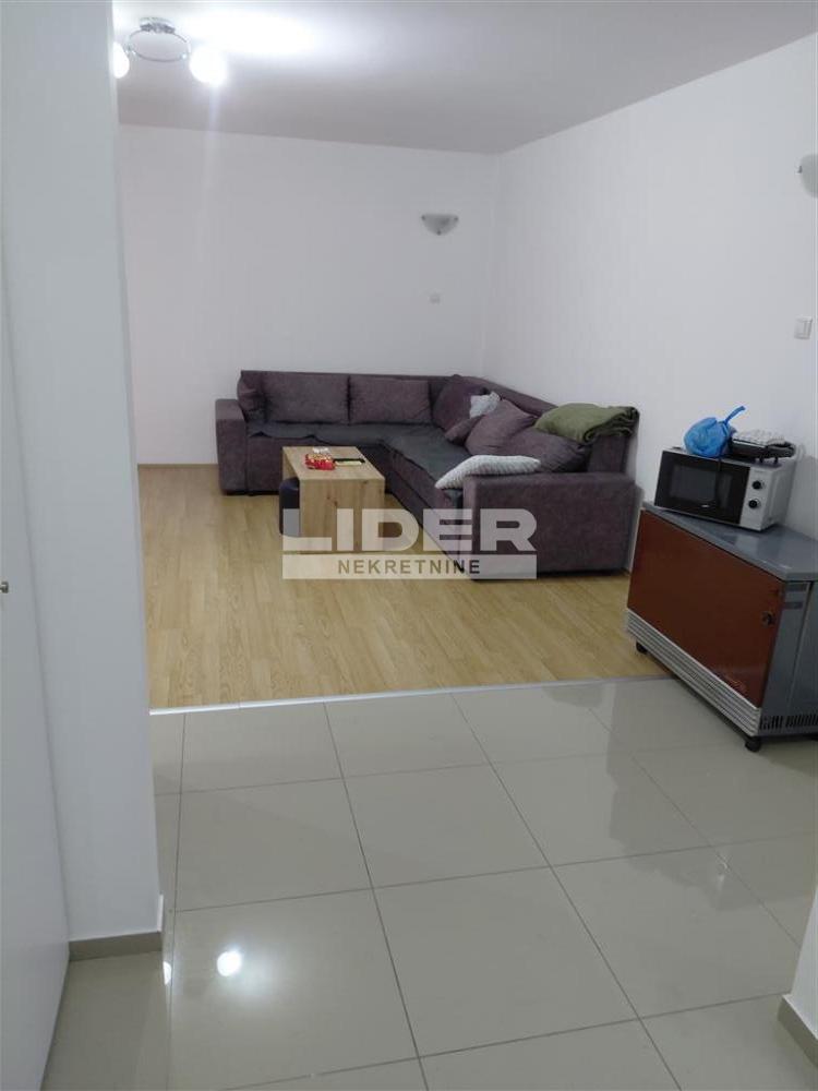 Kuća Prodaja Beograd Kuća Prodaja Beograd Plavi Horizonti 517 m2