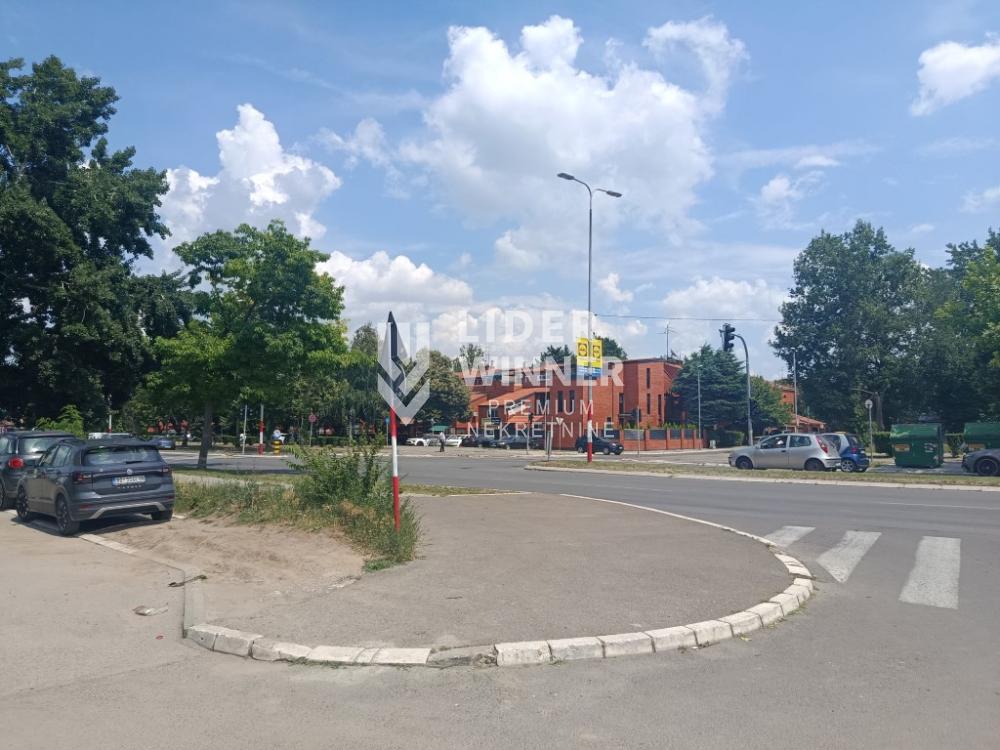 Lokal Prodaja Beograd Lokal Prodaja Beograd Bežanijska Kosa 1 154 m2