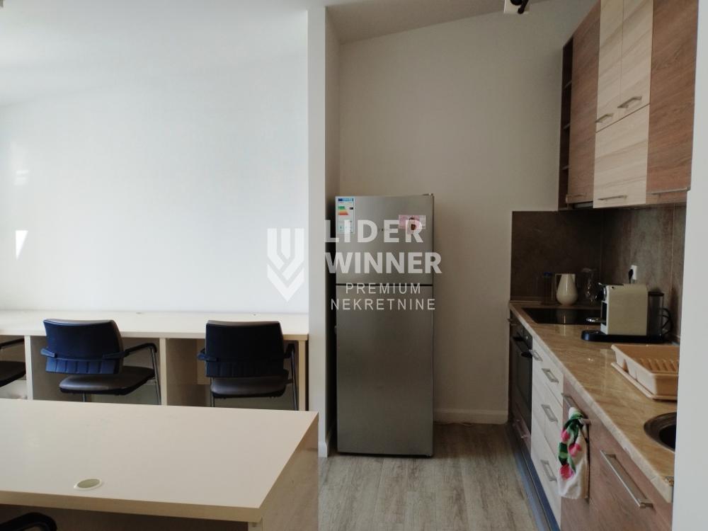 148120732_12_20260903161658 Petosoban stan na prodaju, Đeram Pijaca, Beograd, 118m², 6. sprat, 383.500 €