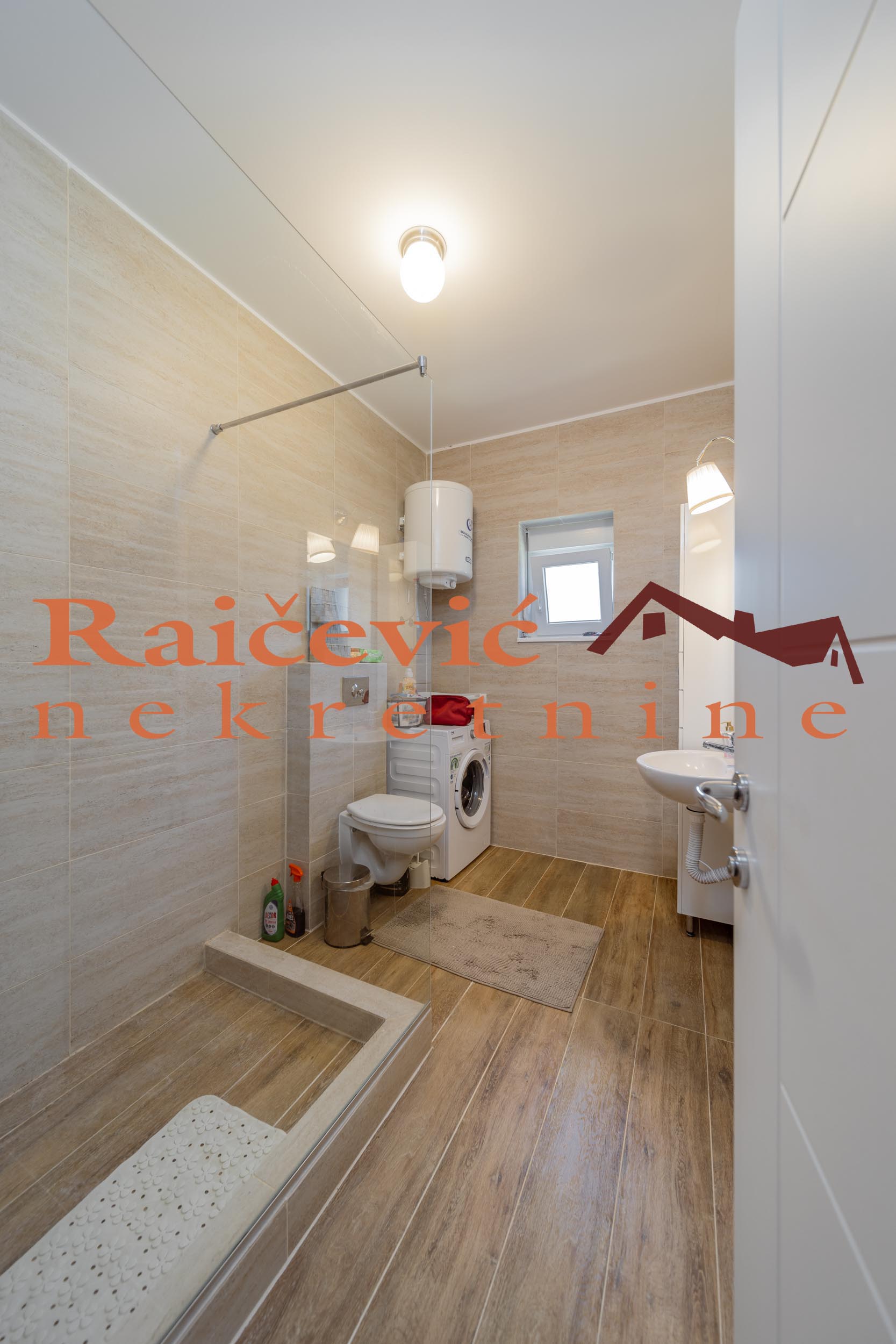 Kuća na prodaju, Sopot, Beograd, 257m², 375.000 €