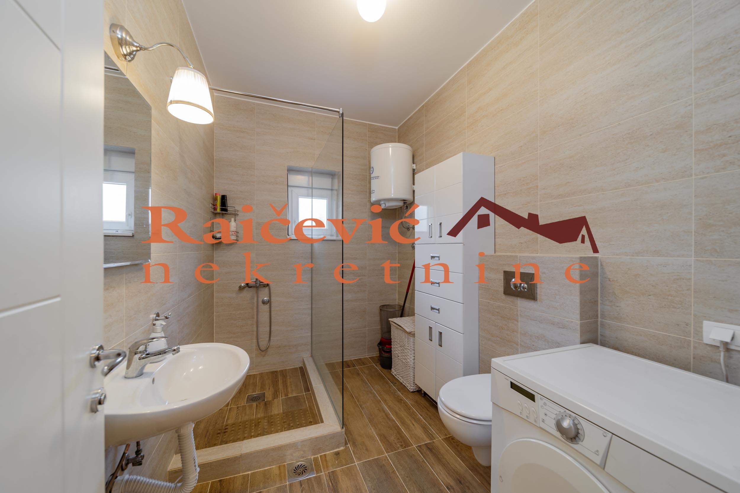 Kuća na prodaju, Sopot, Beograd, 257m², 375.000 €