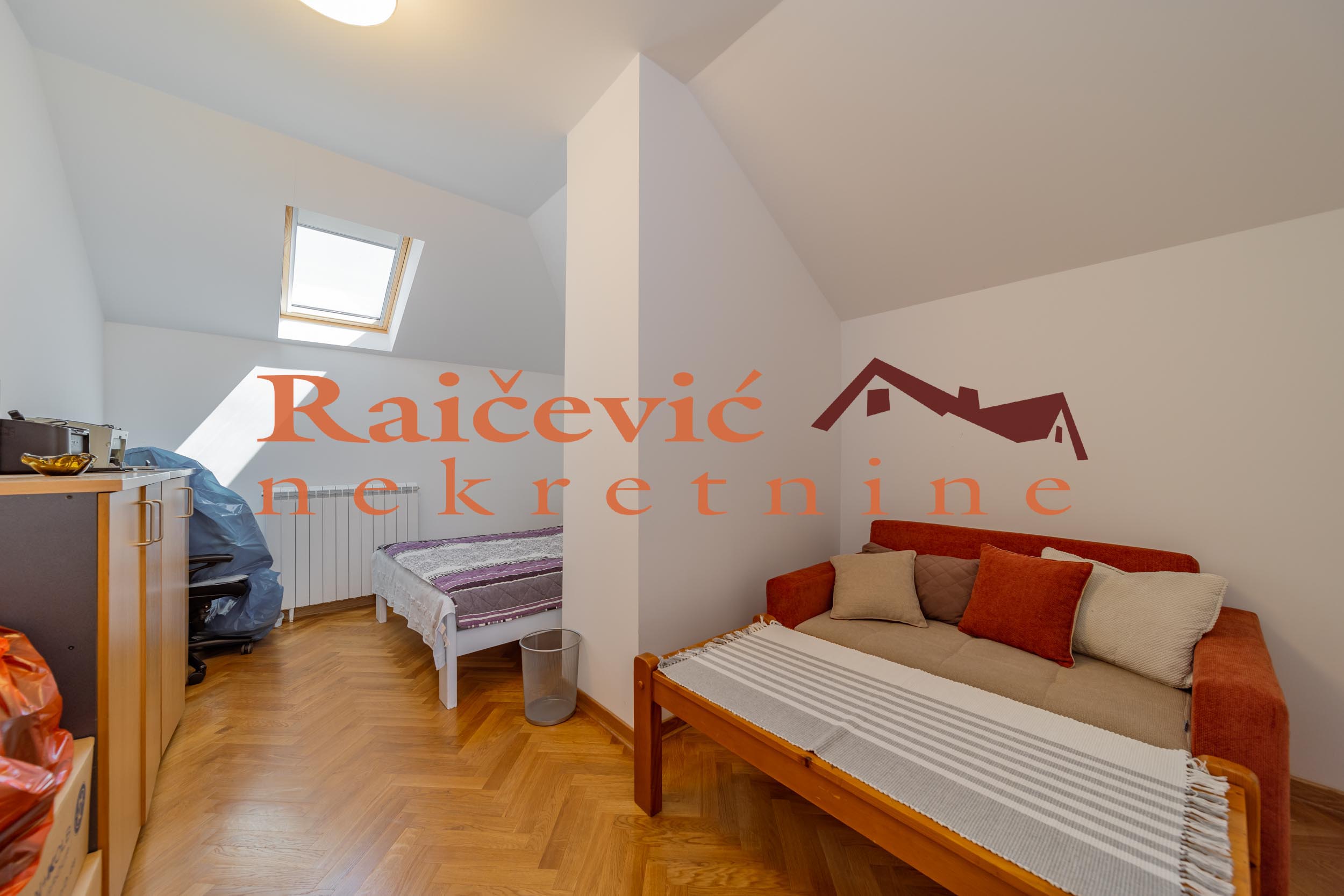 Kuća na prodaju, Sopot, Beograd, 257m², 375.000 €