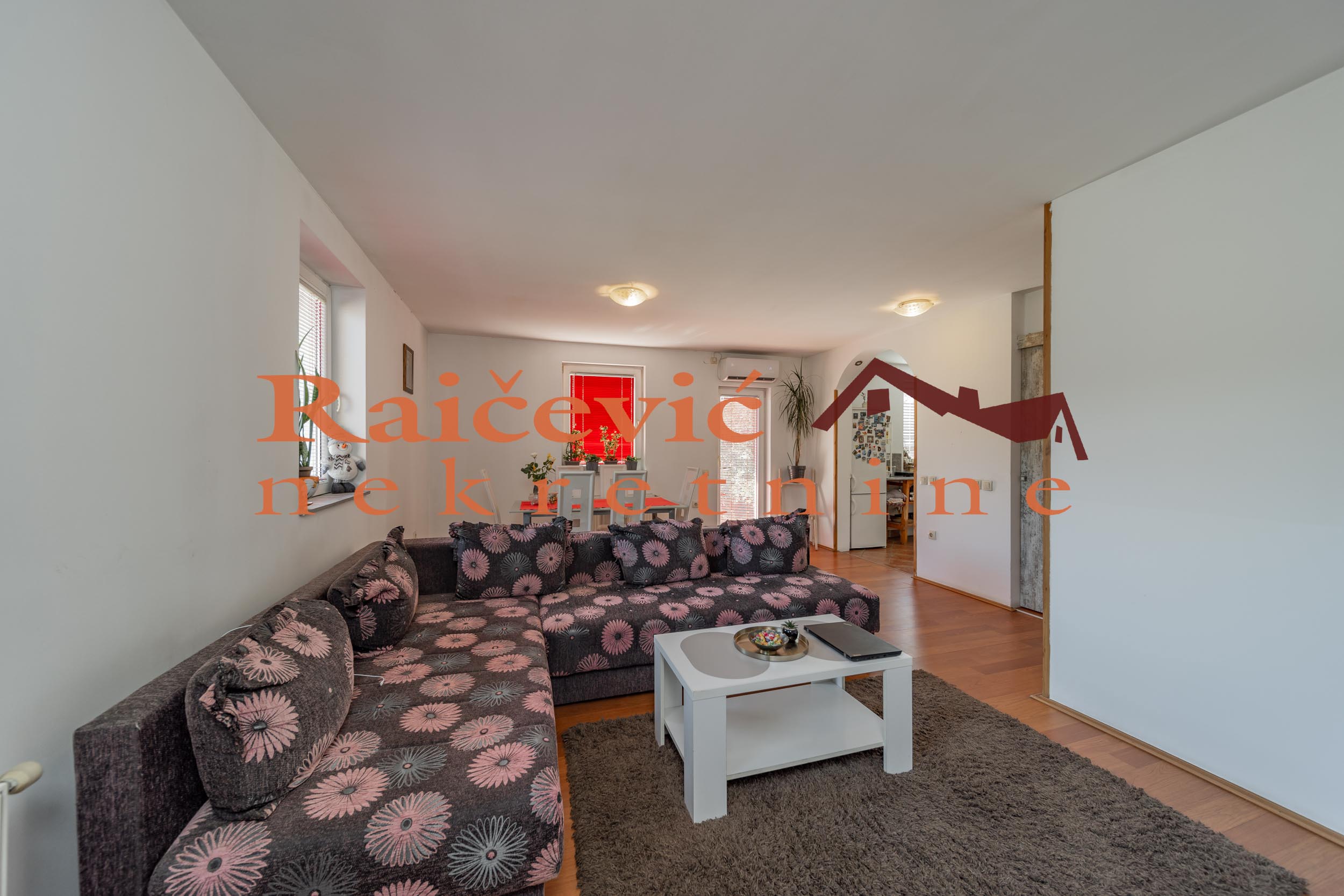 Kuća Prodaja Beograd Resnik 260 m2