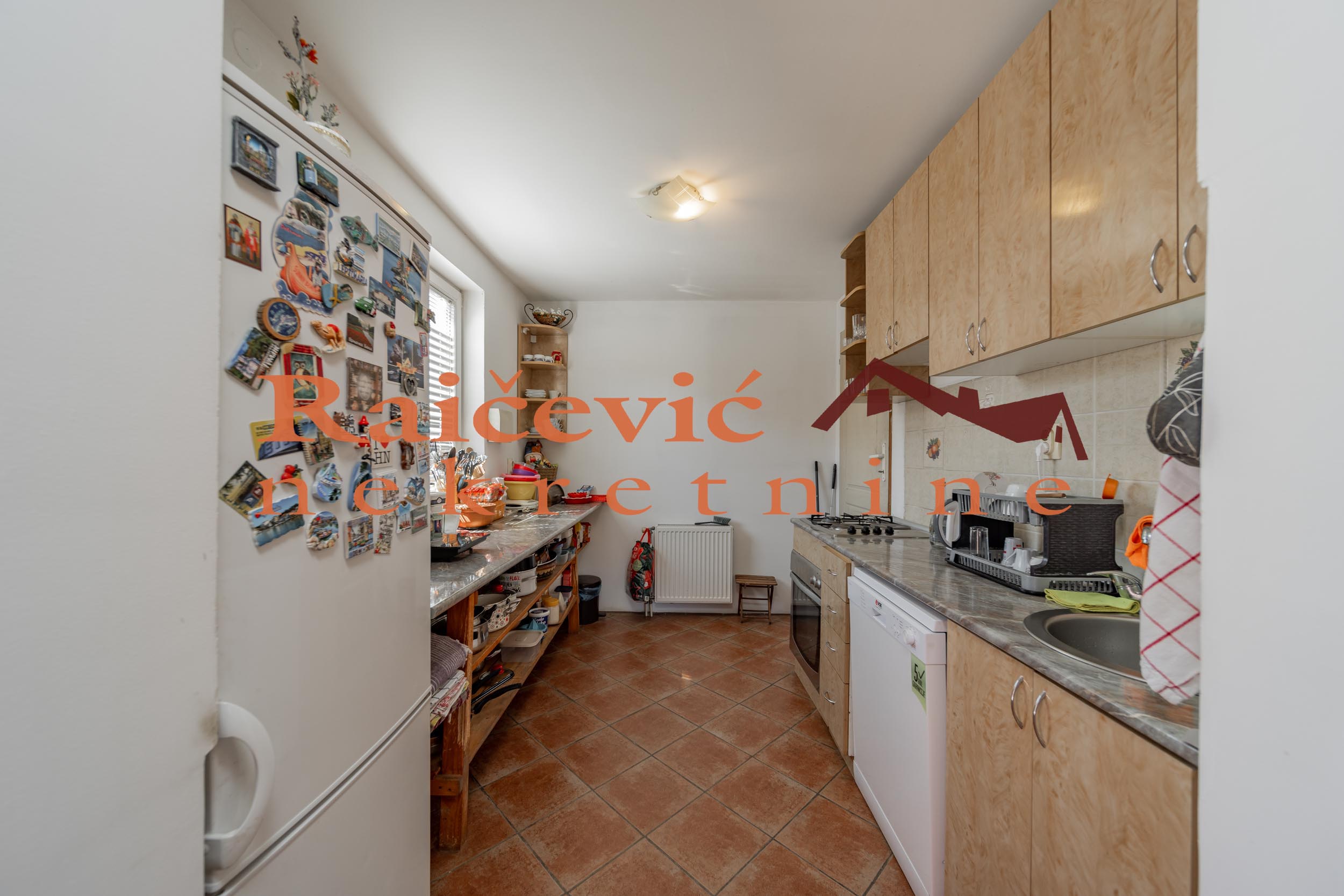 Kuća Prodaja Beograd Resnik 260 m2