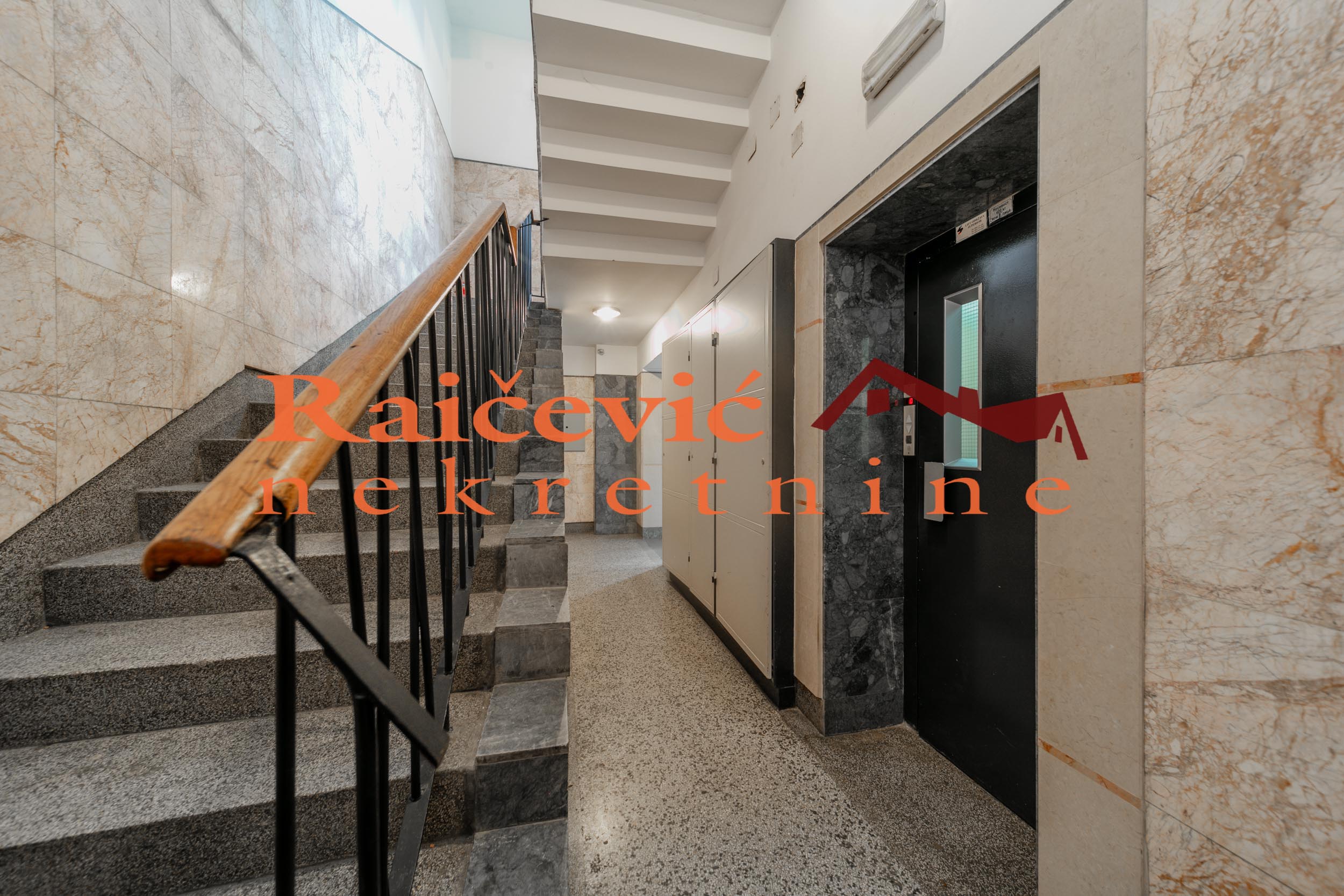 152066 Lokal na prodaju, Centar, Beograd, 191m², 955.000 €