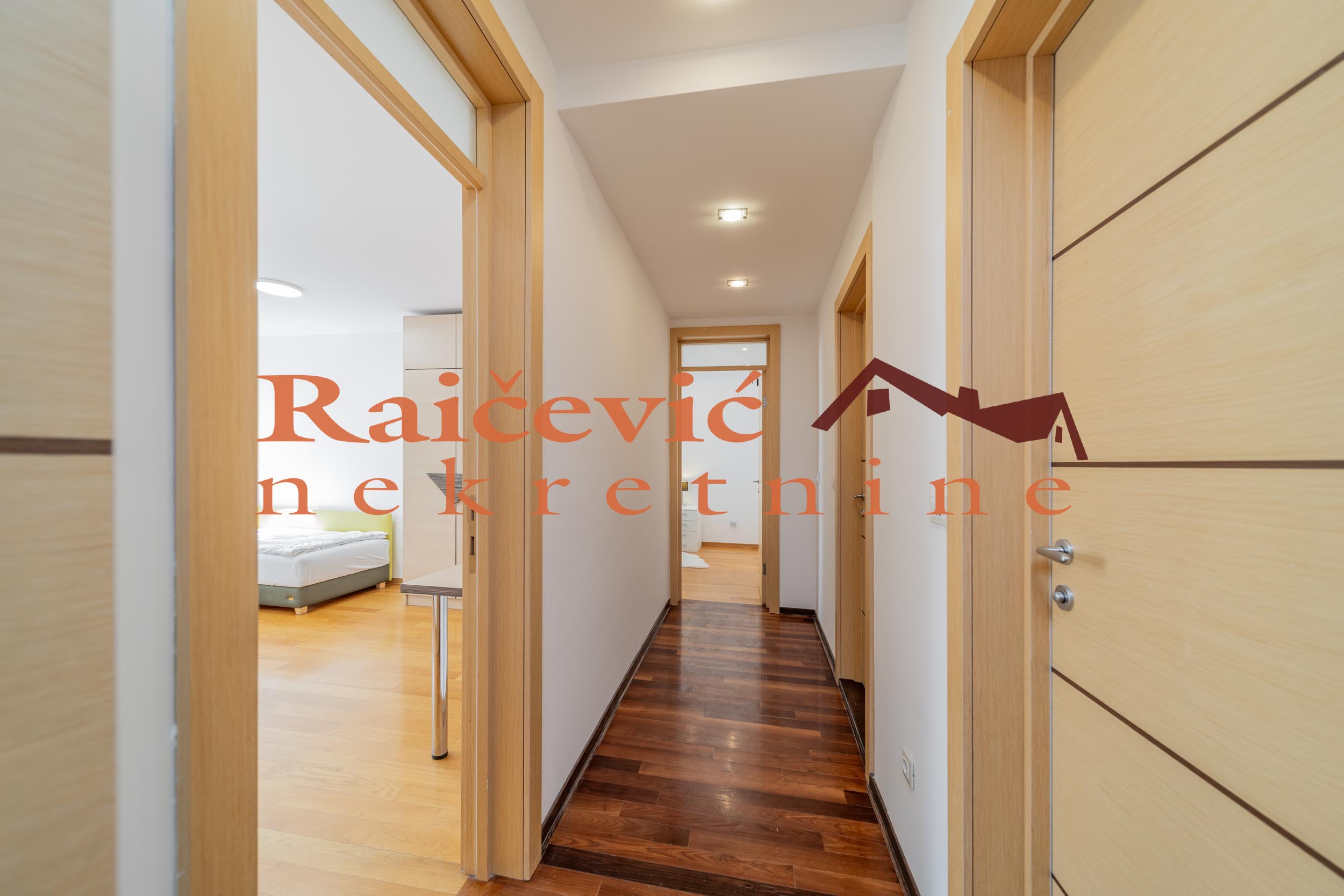 152482 Trosoban stan na prodaju, Centar, Beograd, 98m², 588.000 €