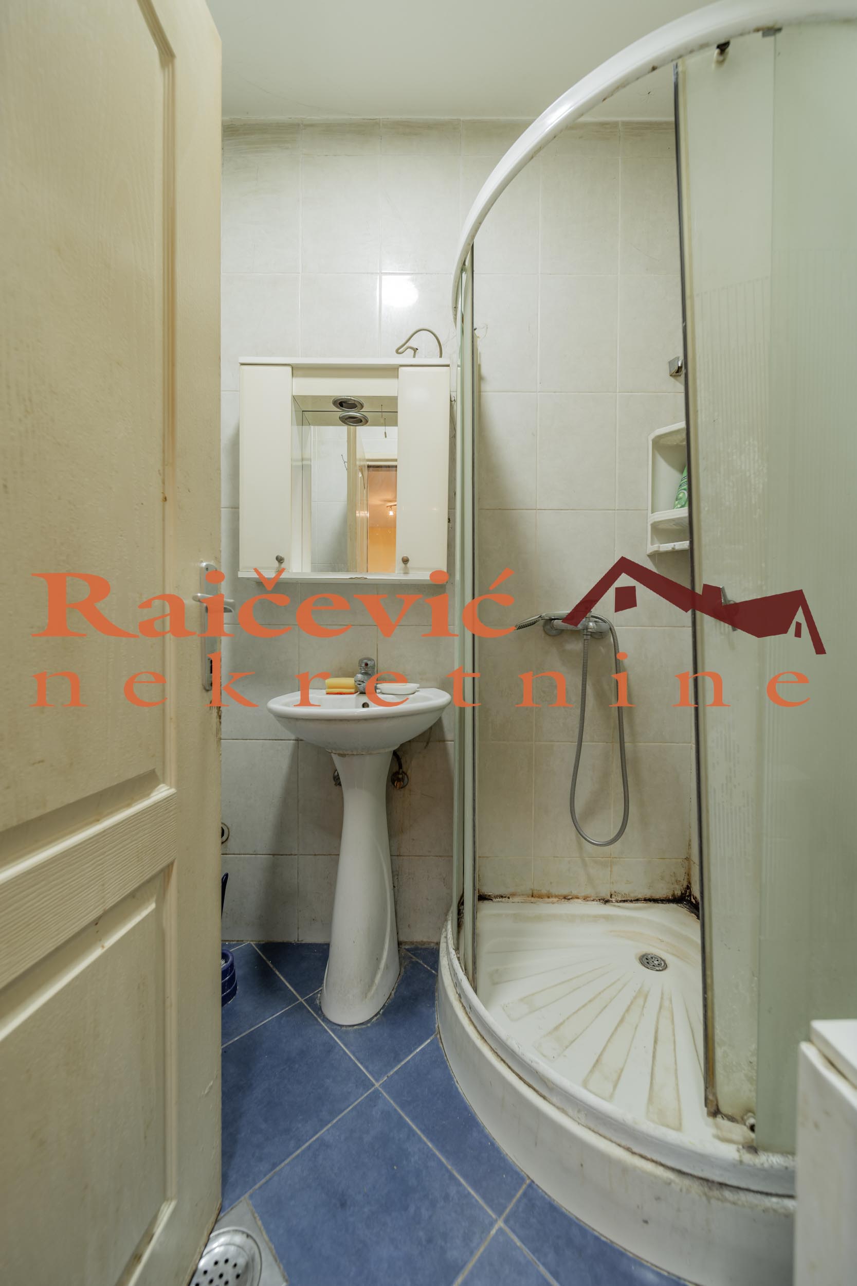 Dvosoban stan na prodaju, Kneževac, Beograd, 31m², 87.000 €