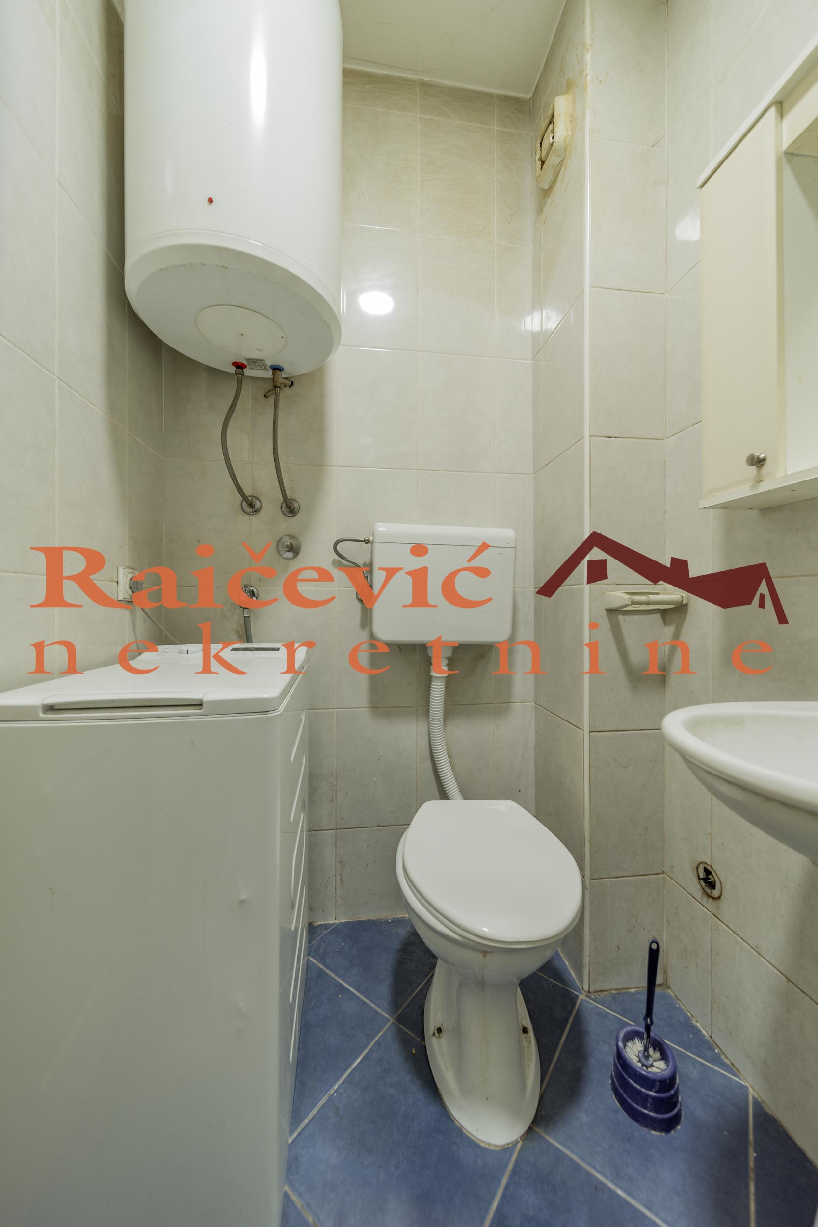 Dvosoban stan na prodaju, Kneževac, Beograd, 31m², 87.000 €