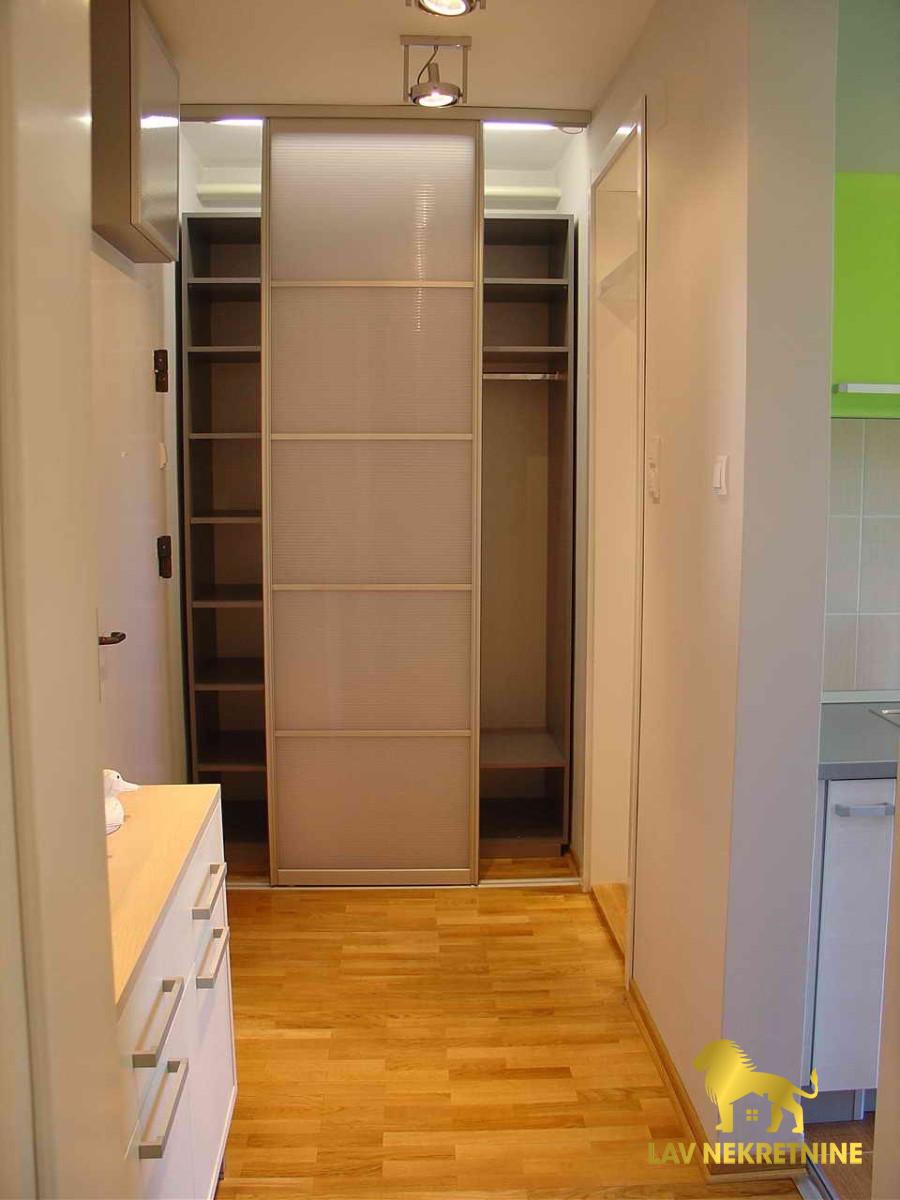 Stan Prodaja Novi Sad Stan Prodaja Novi Sad 43 m2