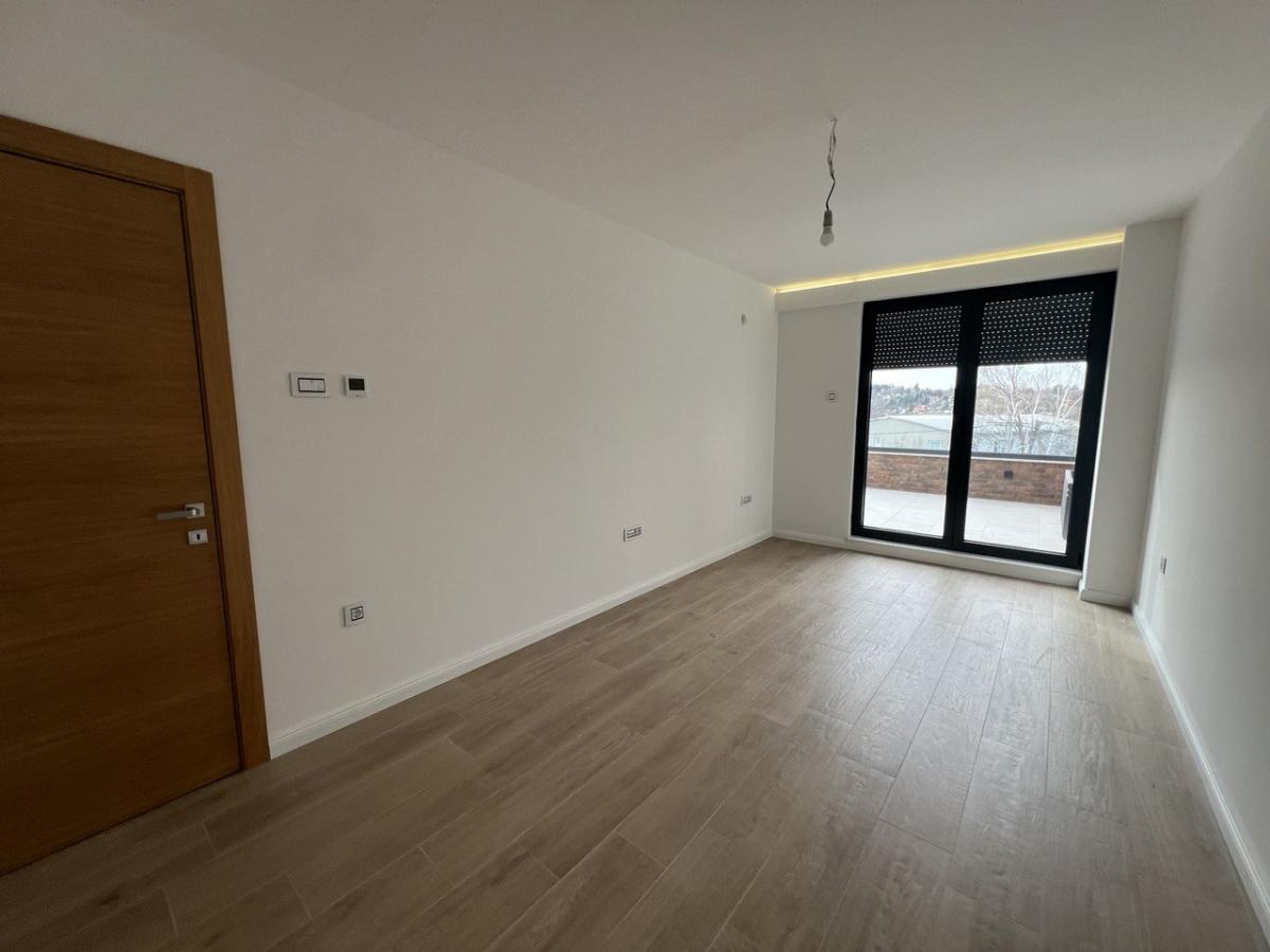 5ohfuvzyvr-photo-2024-03-04-15-37-28-9- Kuća na prodaju, Popovica, Novi Sad, 181m², 495.000 €