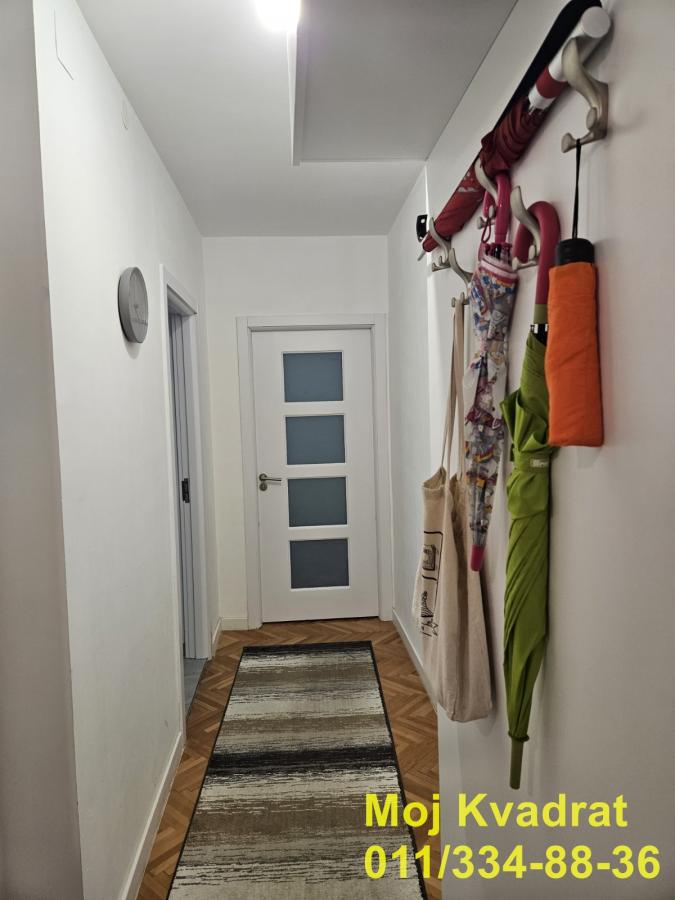 index Trosoban stan na prodaju, Pašino Brdo, Beograd, 71m², 269.900 €