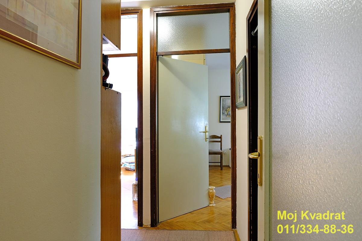 index Četvorosoban stan na prodaju, Karaburma, Beograd, 87m², Visoko prizemlje, 235.000 €