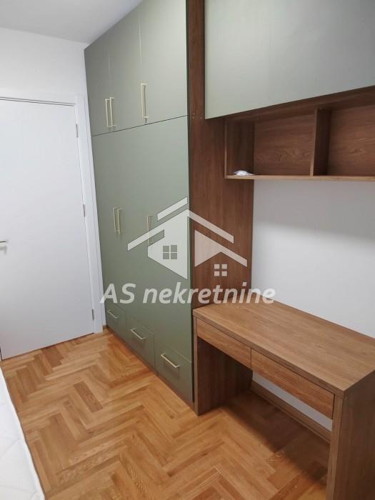 izdavanje-kuca-beograd-0Ubhb624gL Četvorosoban stan za izdavanje, Banjica, Beograd, 79m², 1.400 €/mes