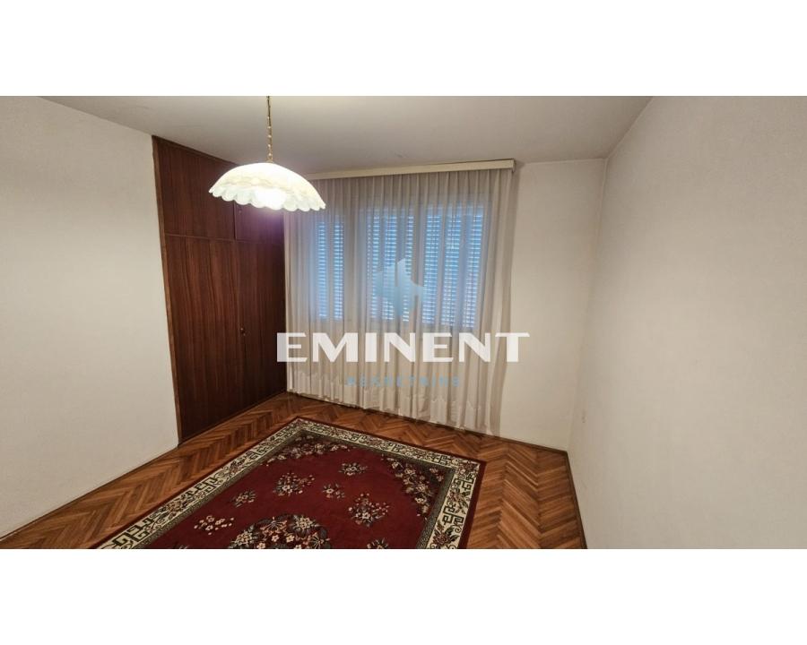 Kuća na prodaju, Kaluđerica, Beograd, 315m², 320.000 €