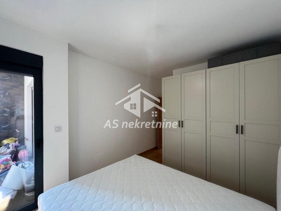 izdavanje-lokala-beograd-VMg7jAvj80 Četvorosoban stan na prodaju, Južni Bulevar, Beograd, 88m², 387.000 €