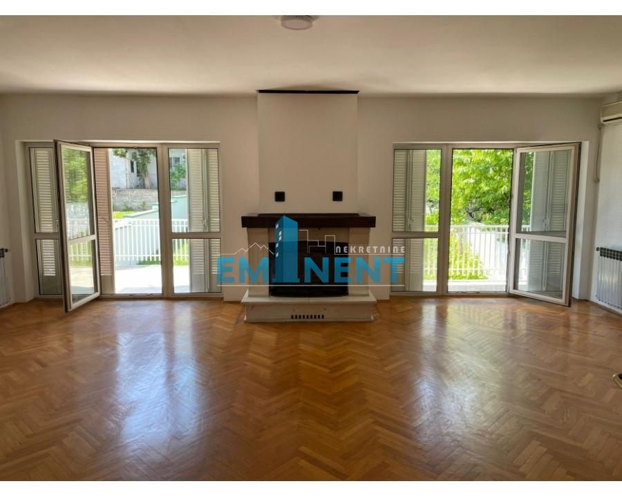 Kuća Prodaja Beograd Kuća Prodaja Beograd Voždovačka Crkva 600 m2