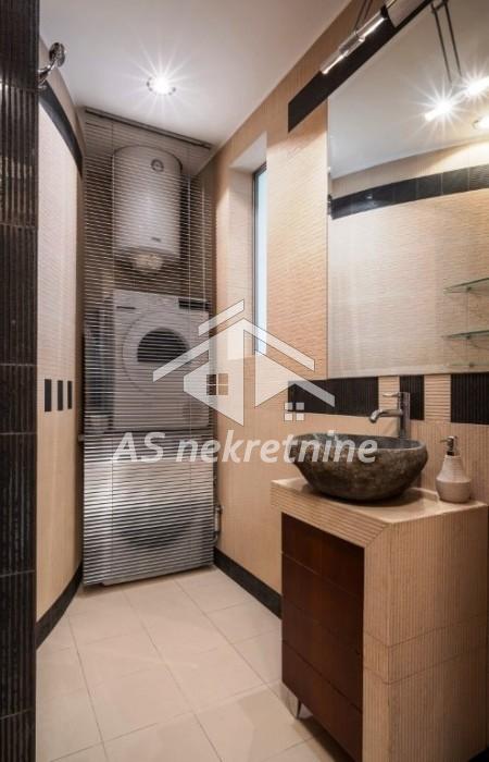 izdavanje-stanova-262M8zwchN Trosoban stan na prodaju, Banovo Brdo, Beograd, 150m², 480.000 €