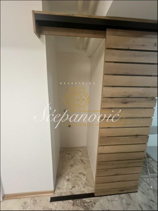 Dvosoban stan na prodaju, Centar, Novi Sad, 37m², 107.300 €