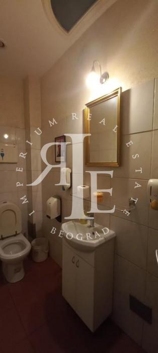 Lokal Prodaja Beograd Lokal Prodaja Beograd Blok 12 - YUBC 77 m2