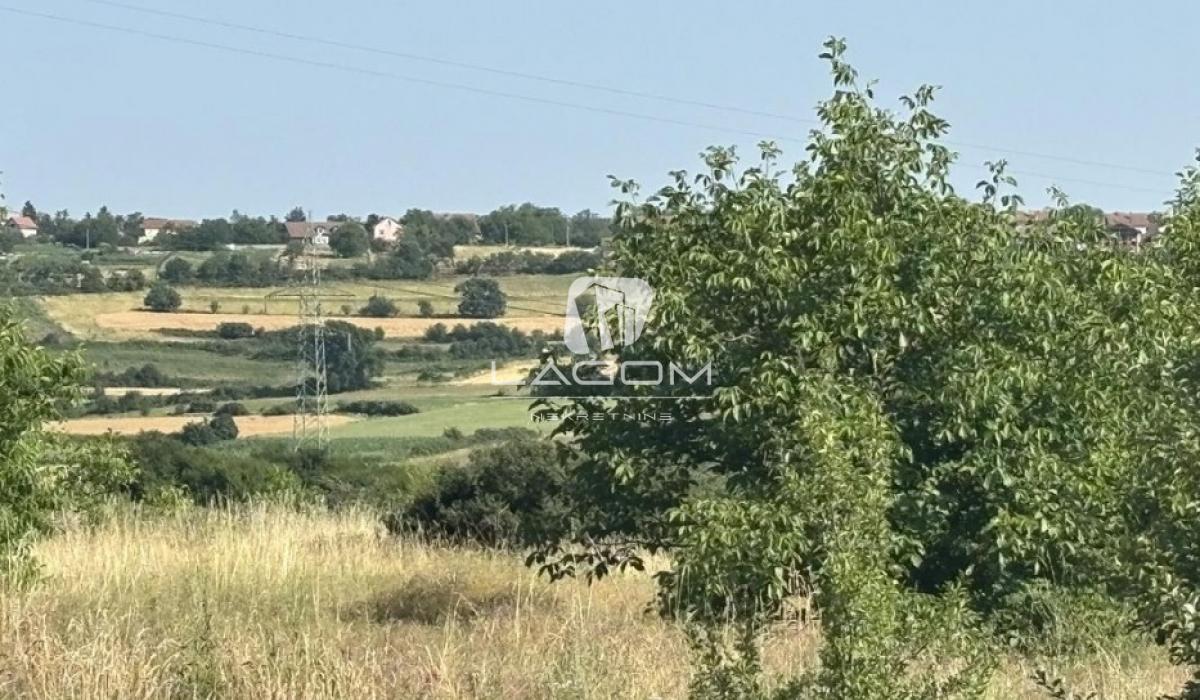 izdavanje-stanova-beograd-aHfwxNi4hZ Plac na prodaju, Resnik, Beograd, 1994m², 110.000 €