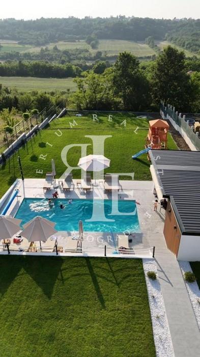 Kuća na prodaju, Baćevac, Beograd, 147m², 380.000 €