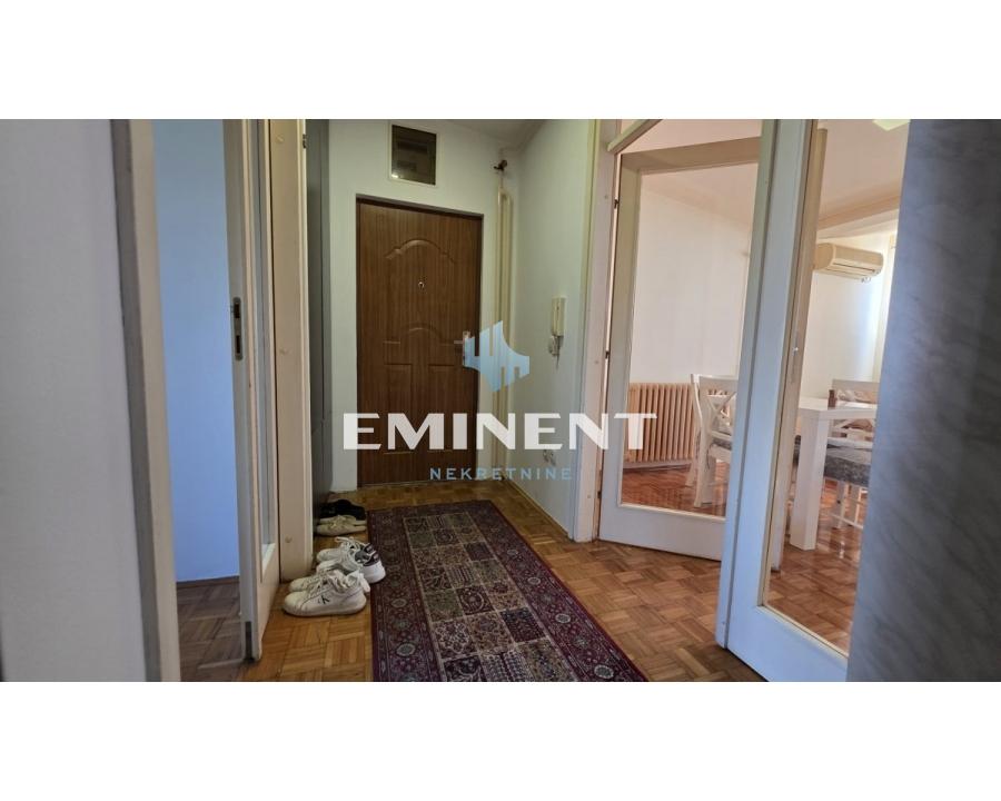 izdavanje-stanova-beograd-qr6Q4GzESy Dvosoban stan na prodaju, Čukarička Padina, Beograd, 62m², 170.000 €