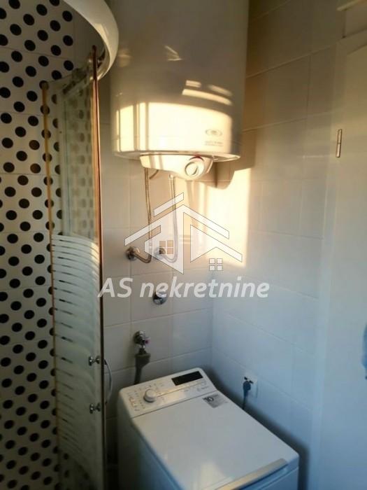 izdavanje-stanova-xEHL0W7Og5 Dvosoban stan za izdavanje, Kalenić Pijaca, Beograd, 50m², 1.000 €/mes