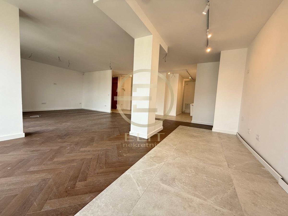 kuca-izdavanje-5e4vz6iiA6 Petosoban stan na prodaju, Liman, Novi Sad, 100m², 310.000 €