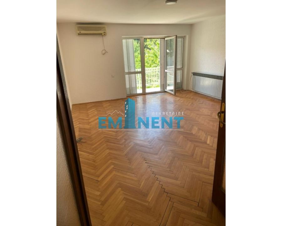 Kuća Izdavanje Beograd Kuća Izdavanje Beograd Voždovačka Crkva 600 m2