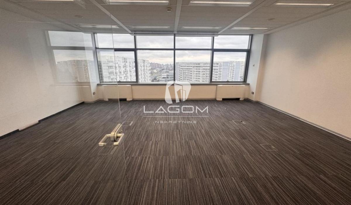 kuca-izdavanje-beograd-GXtcIKnQEZ Lokal za izdavanje, Blok 67 – Belville, Beograd, 838m², 15.595 €/mes