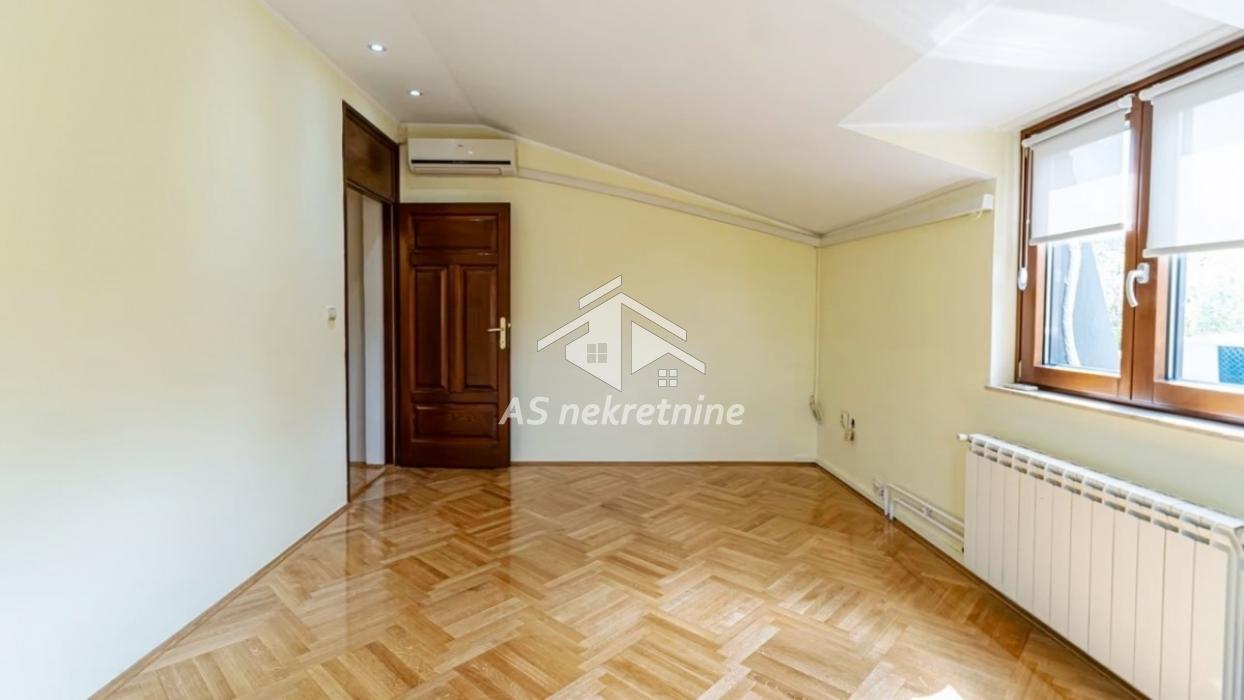 kuca-izdavanje-gwXi7i7R7E Petosoban stan za izdavanje, Dedinje, Beograd, 210m², 2.450 €/mes