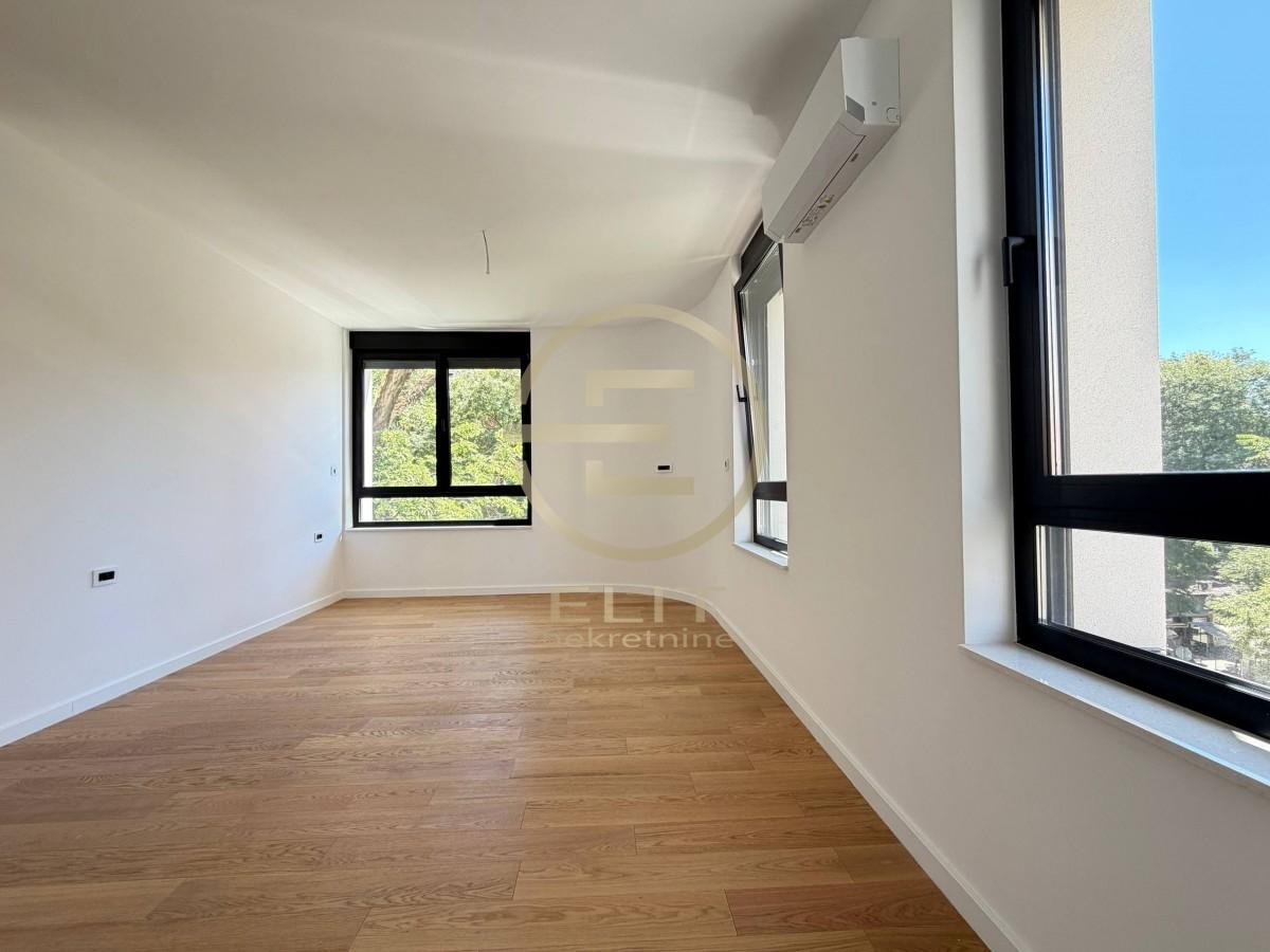 Stan Prodaja Novi Sad  120 m2