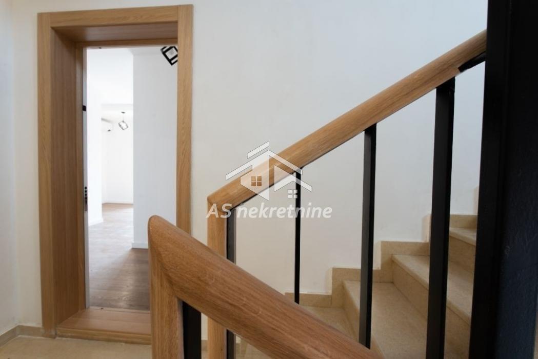Stan Prodaja Beograd Stan Prodaja Beograd Autokomanda 313 m2