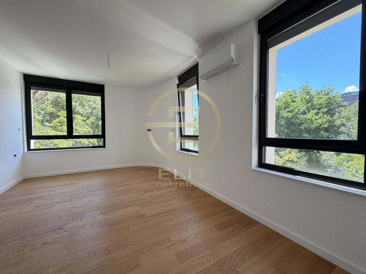 Stan Prodaja Novi Sad  120 m2