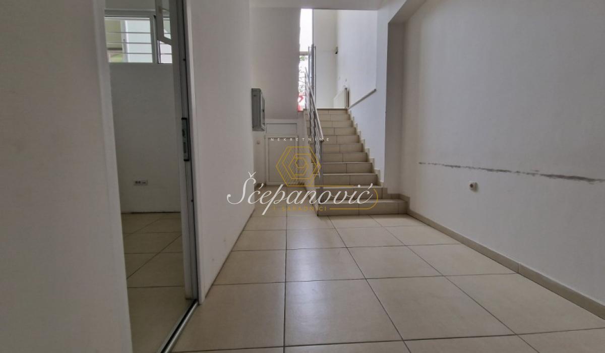 Lokal Prodaja Novi Sad Lokal Prodaja Novi Sad 155 m2