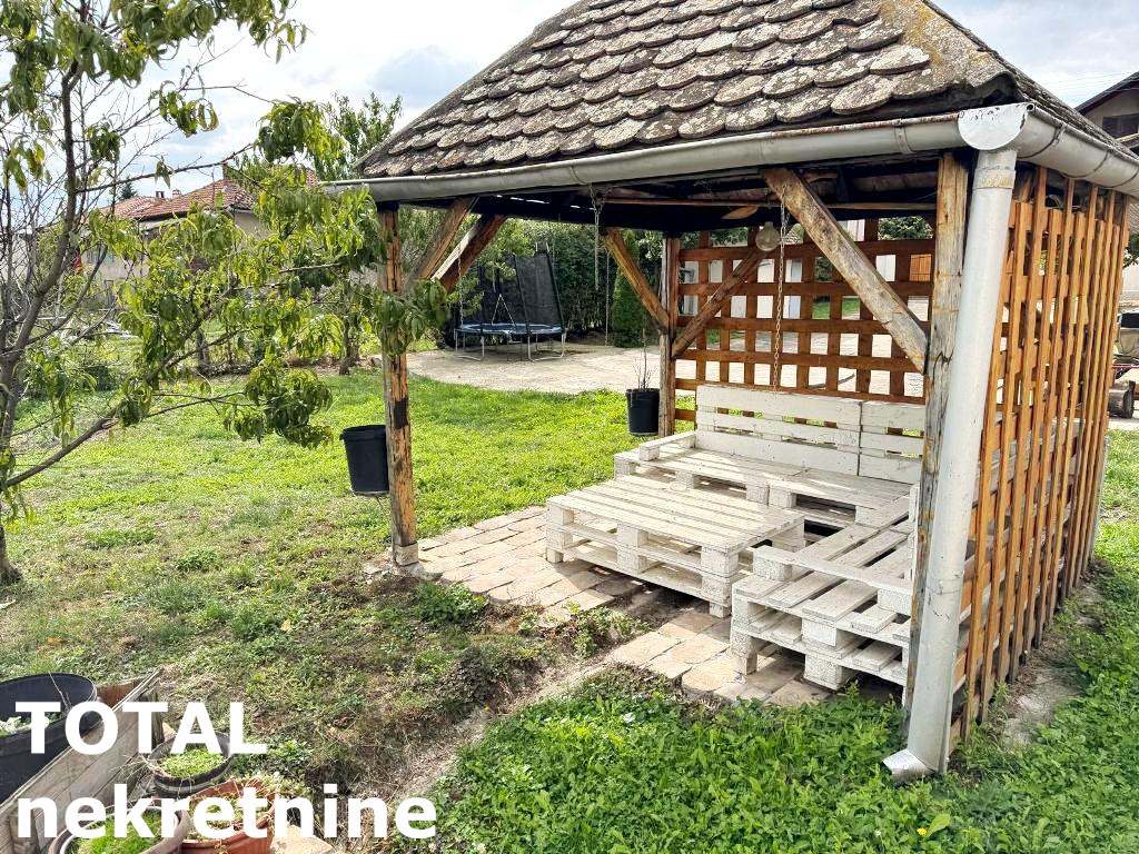 kuce-vrdnik-3046772-0zobe Kuća na prodaju, Vrdnik, Irig, 100m², 130.000 €