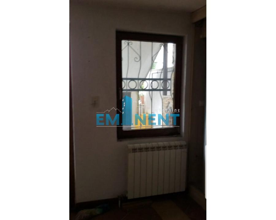 Kuća Izdavanje Beograd Kuća Izdavanje Beograd Dedinje 220 m2