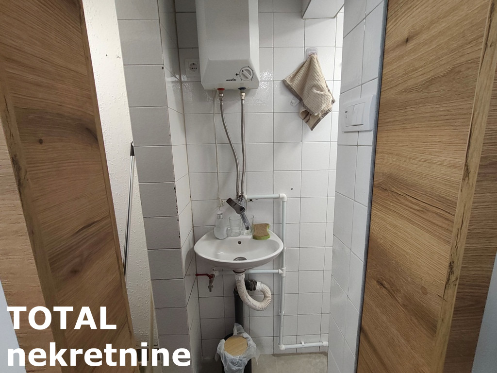 Lokal Prodaja Novi Sad Lokal Prodaja Novi Sad Liman 2 18 m2